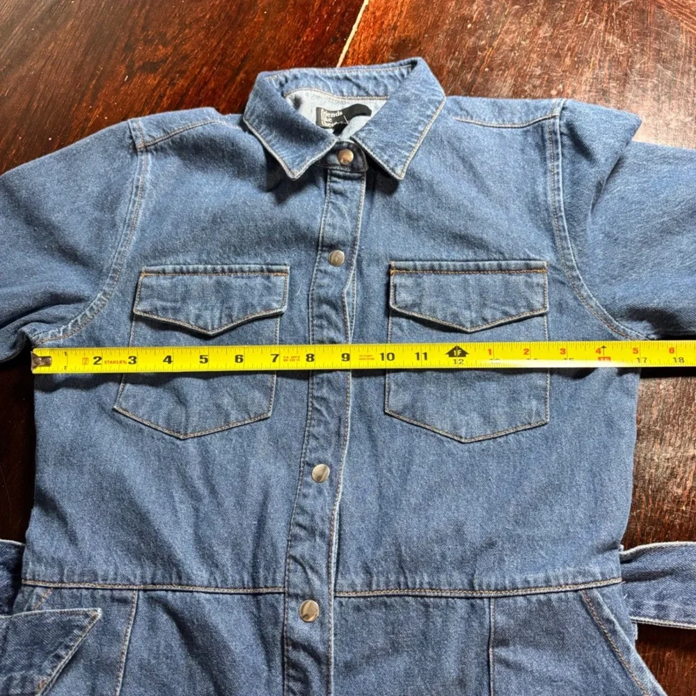 Friends Like These Denim Belted Midi Shirtdress Medium Wash Sz 4 Utility Rodeo - Picture 8 of 9
